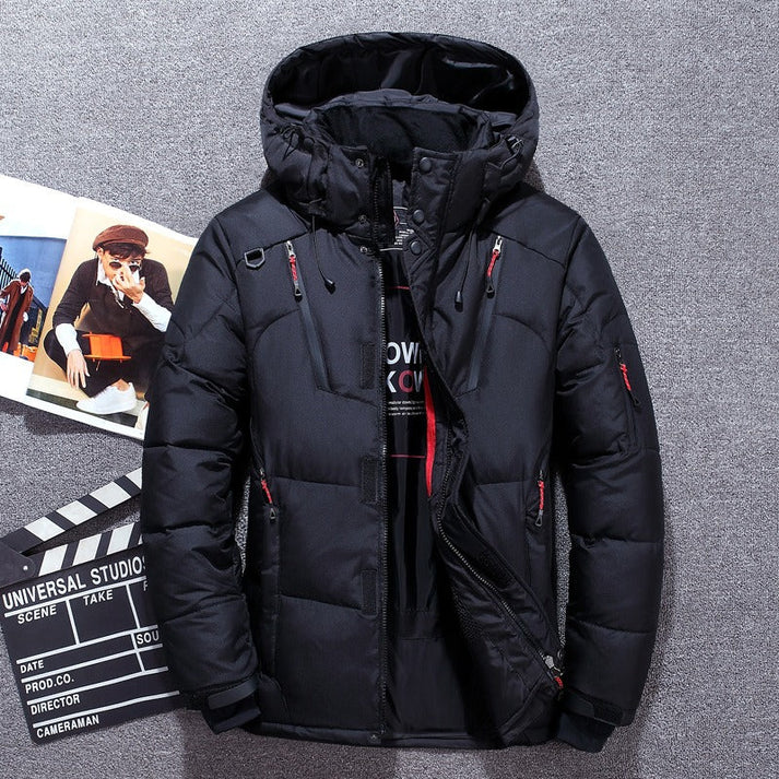 Drune | Luxuriöse Daunenjacke