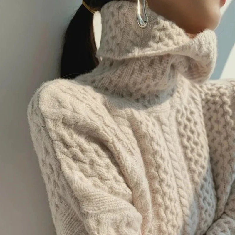 Elke | Luxuriöser Kaschmir-Rollkragenpullover mit Karomuster