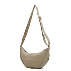 Maren | Halbmondförmige Tasche