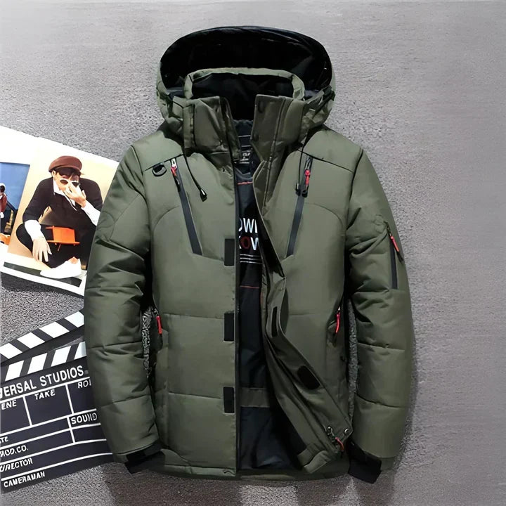Drune | Luxuriöse Daunenjacke