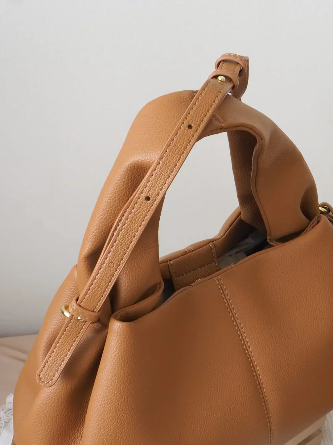 Lena | Umhängetasche damen – Handtasche mit Reißverschluss