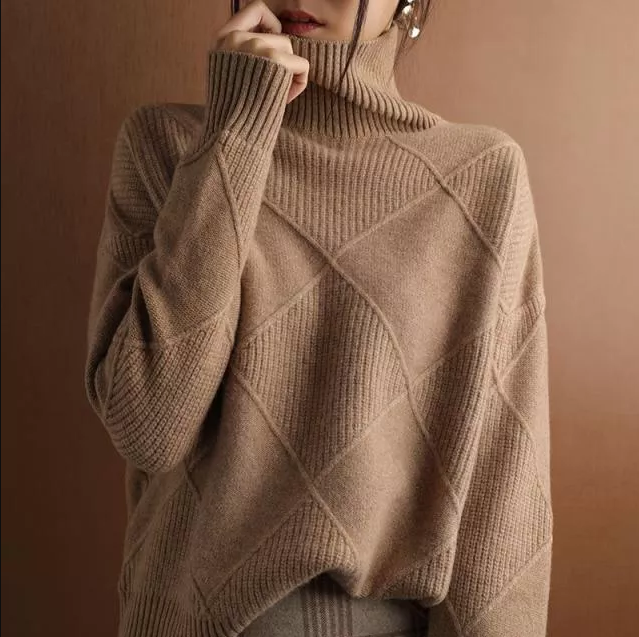 Drune Hannover - Lose Rollkragenpullover Strickjacke