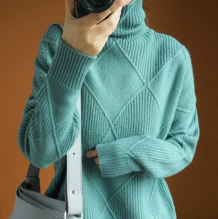 Drune Hannover - Lose Rollkragenpullover Strickjacke