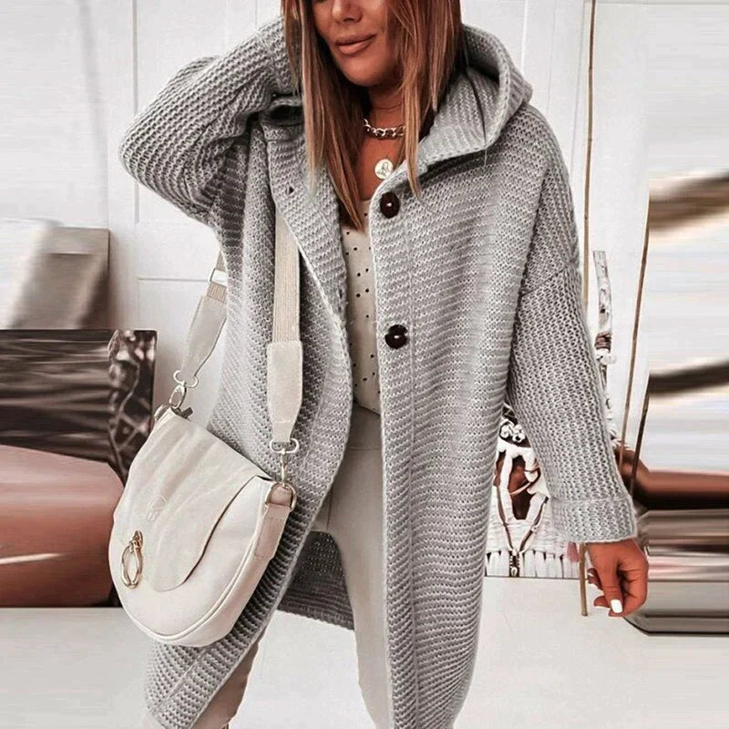 Drune - Lange warme Strickjacke mit Kapuze